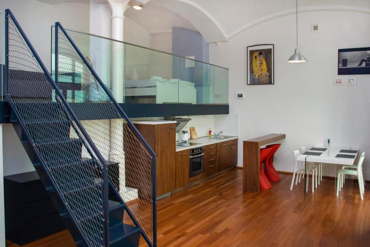 Modern Apartment With Terrace And Air Conditioning Praga Zewnętrze zdjęcie